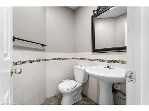 163 Moffatt Avenue, Brampton, ON - Indoor Photo Showing Bathroom