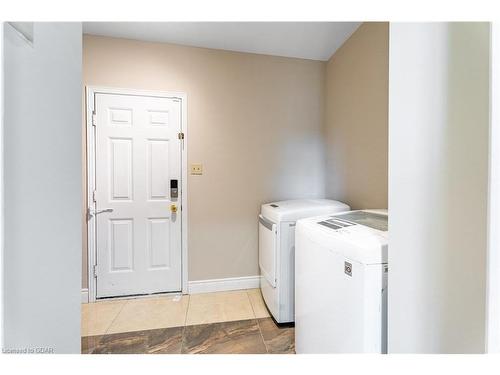 163 Moffatt Avenue, Brampton, ON - Indoor Photo Showing Laundry Room