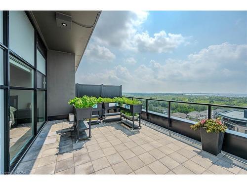 1202-1878 Gordon Street, Guelph, ON - Outdoor With View With Exterior