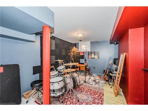 39 Raglan Street, Guelph, ON - Indoor Photo Showing Other Room