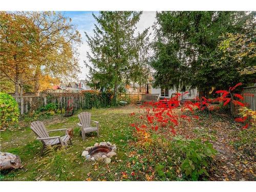 39 Raglan Street, Guelph, ON - Outdoor With Backyard