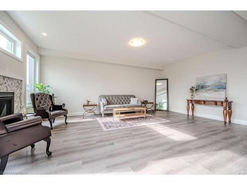 45 Queensgate Crescent, Breslau, ON - Indoor With Fireplace