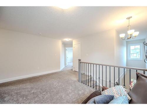 45 Queensgate Crescent, Breslau, ON - Indoor Photo Showing Other Room