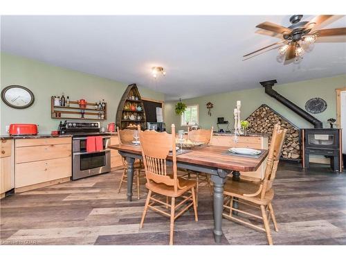 7167 Seventh Line, Belwood, ON - Indoor Photo Showing Dining Room