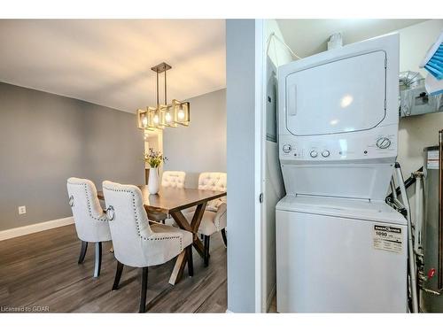 1206-55 Green Valley Drive, Kitchener, ON - Indoor Photo Showing Laundry Room