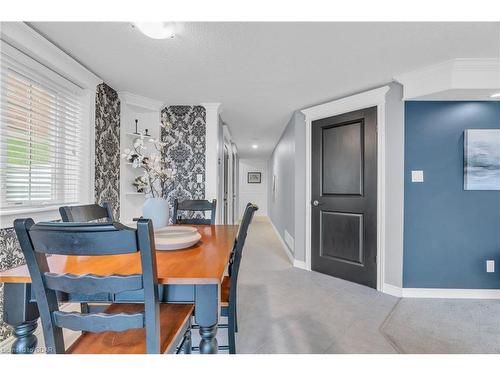 20A-146 Downey Road, Guelph, ON - Indoor Photo Showing Dining Room