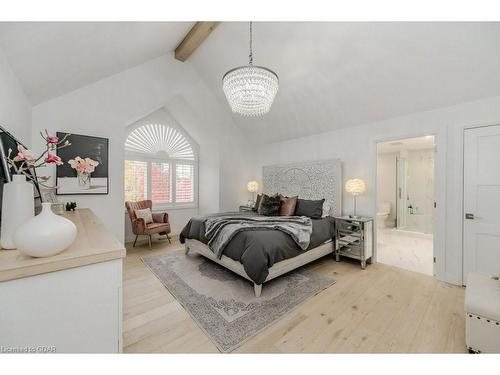 181 Dimson Avenue, Guelph, ON - Indoor Photo Showing Bedroom