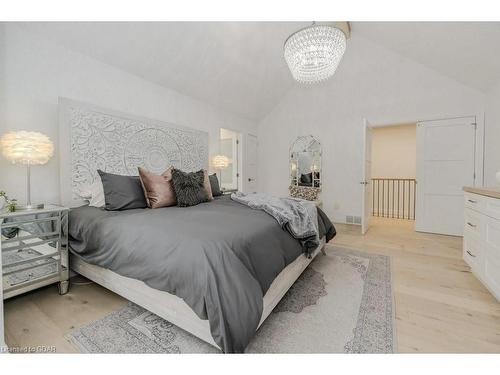 181 Dimson Avenue, Guelph, ON - Indoor Photo Showing Bedroom