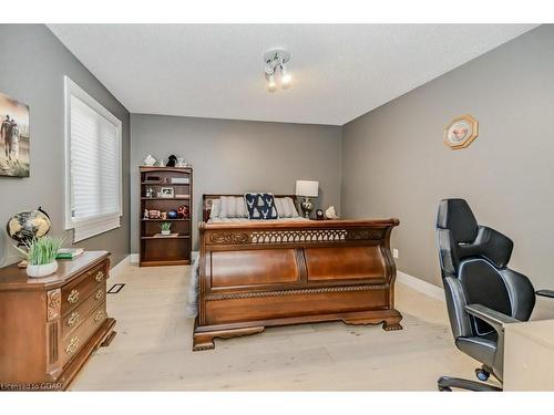 181 Dimson Avenue, Guelph, ON - Indoor Photo Showing Bedroom