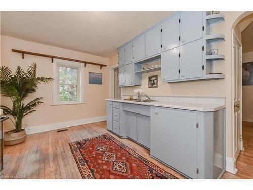 45 Water Street East, Elora, ON - Indoor Photo Showing Kitchen