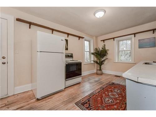 45 Water Street East, Elora, ON - Indoor Photo Showing Kitchen