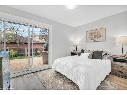 9 June Avenue, Guelph, ON - Indoor Photo Showing Bedroom