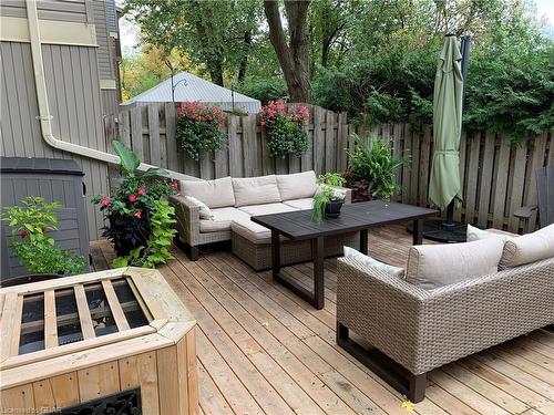 23-30 Green Valley Drive, Kitchener, ON - Outdoor With Deck Patio Veranda With Exterior