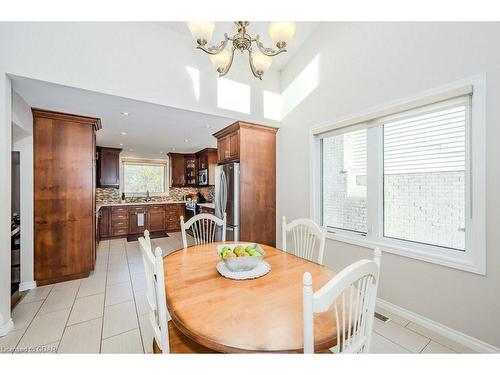 49 Old Colony Trail, Guelph, ON - Indoor Photo Showing Dining Room