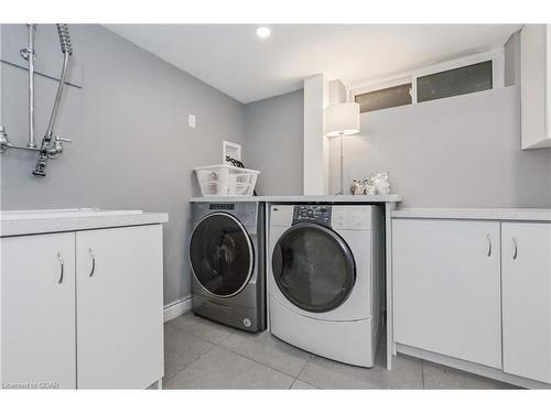 670 Ferrier Street, Fergus, ON - Indoor Photo Showing Laundry Room