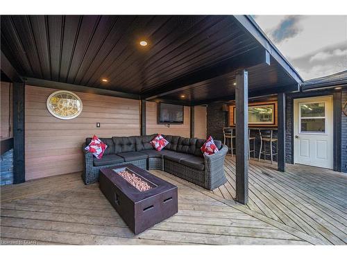 670 Ferrier Street, Fergus, ON - Outdoor With Deck Patio Veranda With Exterior