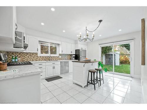 17 Darby Road, Guelph, ON - Indoor Photo Showing Kitchen With Upgraded Kitchen