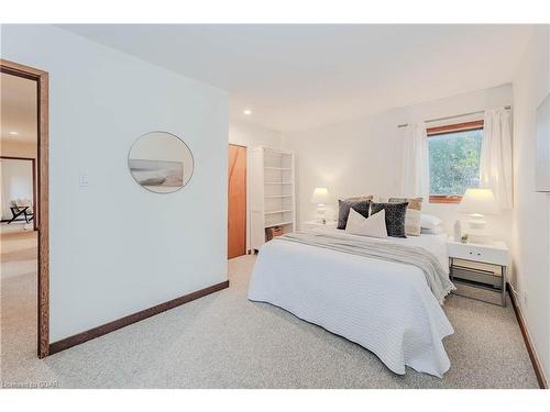 132 George St E Street, Fergus, ON - Indoor Photo Showing Bedroom