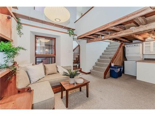 132 George St E Street, Fergus, ON - Indoor Photo Showing Living Room