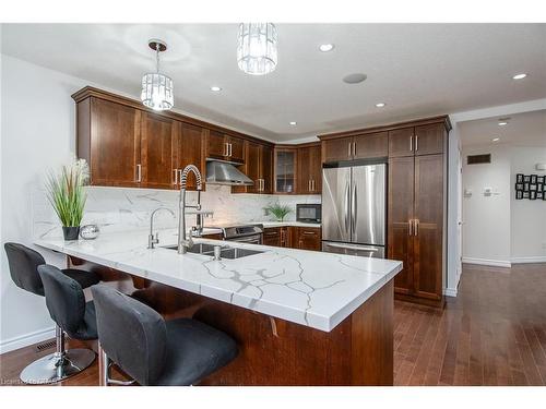 130 Clough Crescent, Guelph, ON - Indoor Photo Showing Kitchen With Double Sink