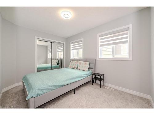 30 John Brabson Crescent, Guelph, ON - Indoor Photo Showing Bedroom