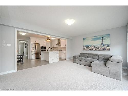 30 John Brabson Crescent, Guelph, ON - Indoor Photo Showing Living Room