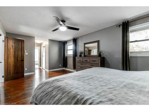 60 Brewster Place, Cambridge, ON - Indoor Photo Showing Bedroom