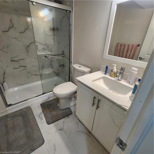 57 Arlington Crescent, Guelph, ON - Indoor Photo Showing Bathroom