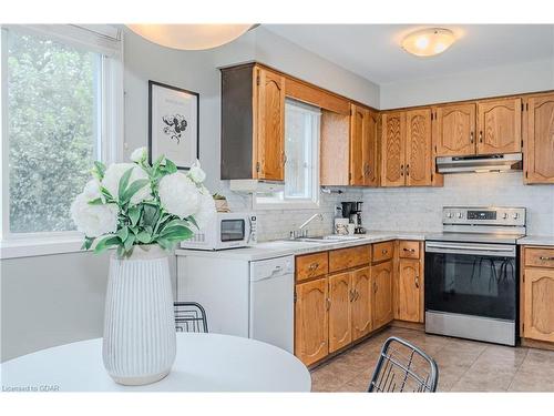 29 Wilson Crescent, Elora, ON - Indoor Photo Showing Kitchen