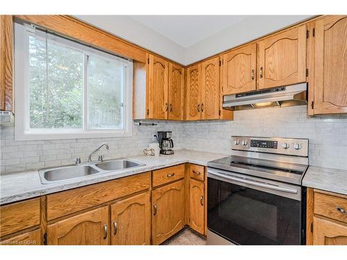 29 Wilson Crescent, Elora, ON - Indoor Photo Showing Kitchen With Double Sink