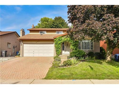 236 Ironwood Road, Guelph, ON - Outdoor