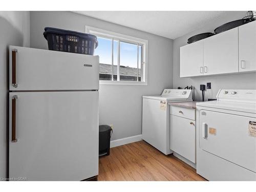 253 Auden Road, Guelph, ON - Indoor Photo Showing Laundry Room