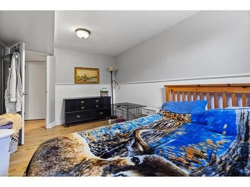 253 Auden Road, Guelph, ON - Indoor Photo Showing Bedroom