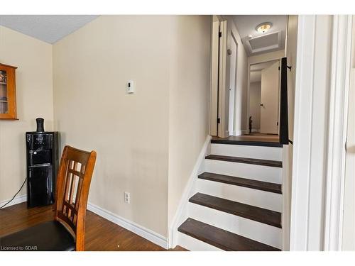 253 Auden Road, Guelph, ON - Indoor Photo Showing Other Room