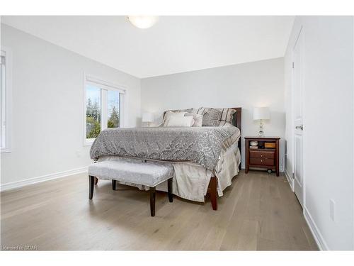 132 Drexler Avenue, Rockwood, ON - Indoor Photo Showing Bedroom