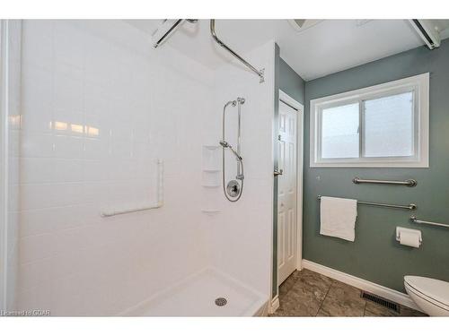 115 Melran Drive, Cambridge, ON - Indoor Photo Showing Bathroom