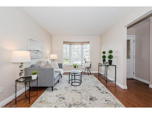 115 Melran Drive, Cambridge, ON - Indoor Photo Showing Living Room