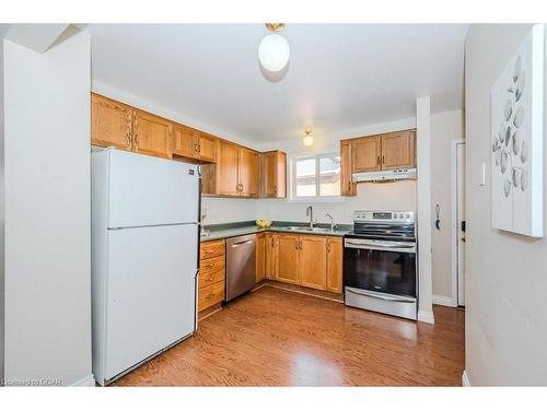 115 Melran Drive, Cambridge, ON - Indoor Photo Showing Kitchen