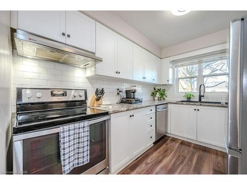 59-426 Grange Road, Guelph, ON - Indoor Photo Showing Kitchen