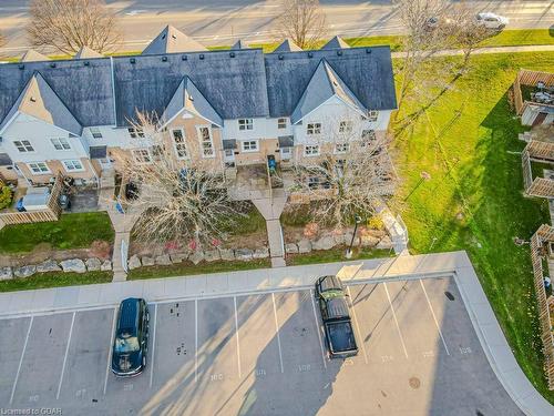 59-426 Grange Road, Guelph, ON - Outdoor