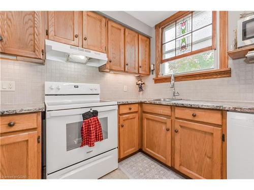 55 John Street, Elora, ON - Indoor Photo Showing Kitchen