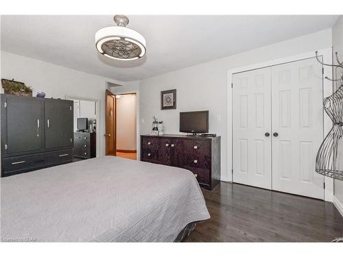 55 John Street, Elora, ON - Indoor Photo Showing Bedroom