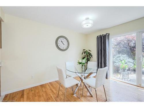 79 Severn Drive, Guelph, ON - Indoor Photo Showing Dining Room