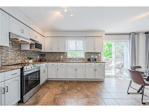 173 Clair Road W, Guelph, ON - Indoor Photo Showing Kitchen With Upgraded Kitchen