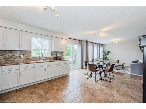 173 Clair Road W, Guelph, ON - Indoor