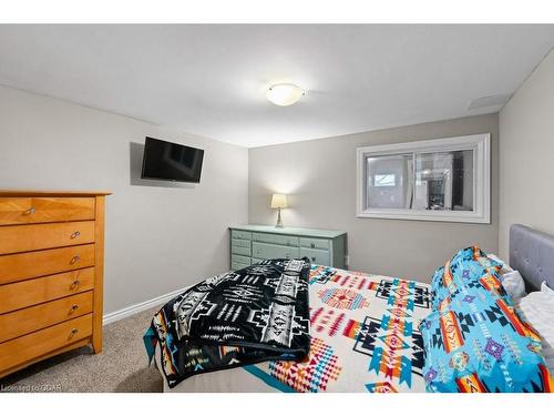 758 Annamore Road, Mississauga, ON - Indoor Photo Showing Bedroom