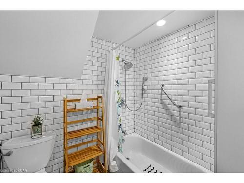 758 Annamore Road, Mississauga, ON - Indoor Photo Showing Bathroom