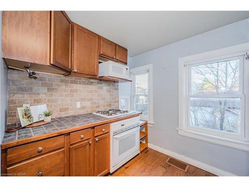 67 Hayes Avenue, Guelph, ON - Indoor Photo Showing Kitchen