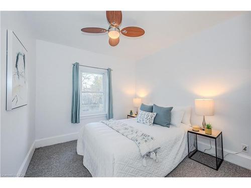 67 Hayes Avenue, Guelph, ON - Indoor Photo Showing Bedroom