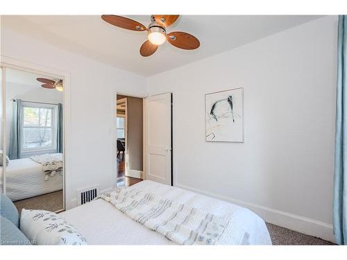 67 Hayes Avenue, Guelph, ON - Indoor Photo Showing Bedroom